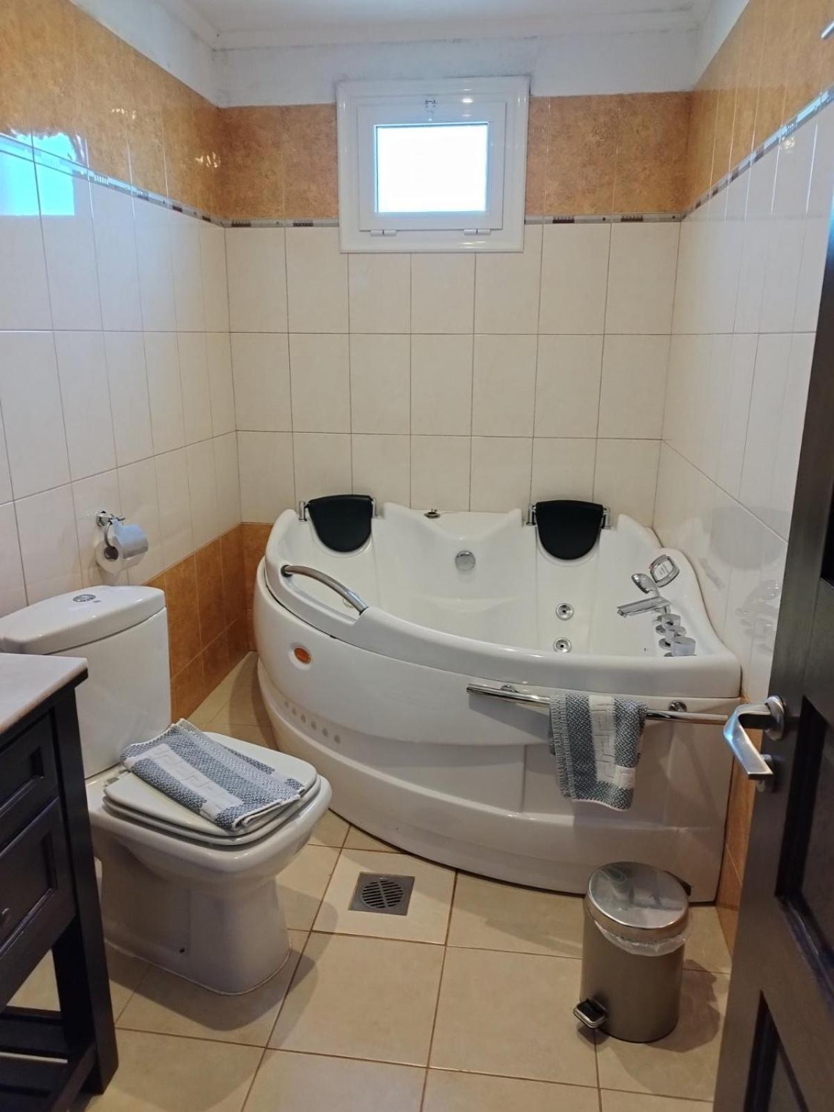 Pozar Salt Cave Hotel Spa Káto Loutrákion Екстериор снимка